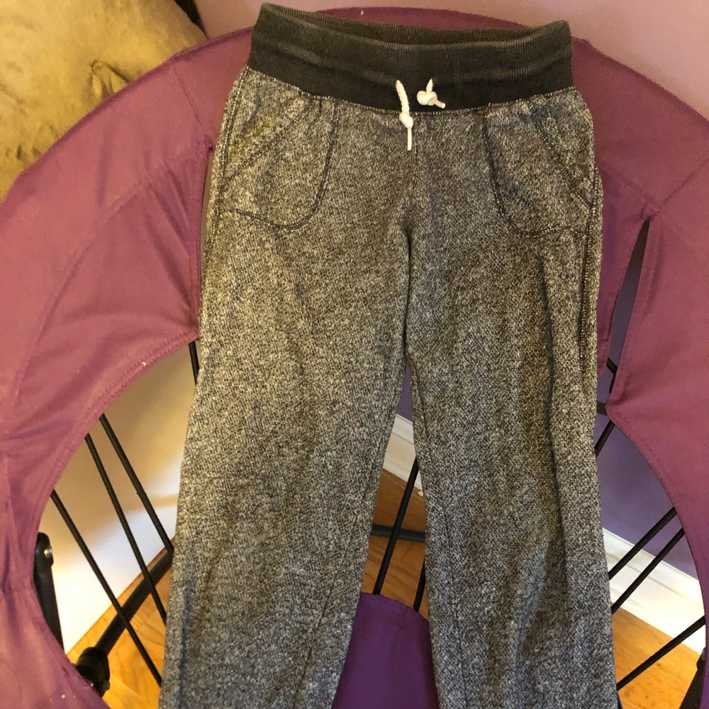 Girls joggers
